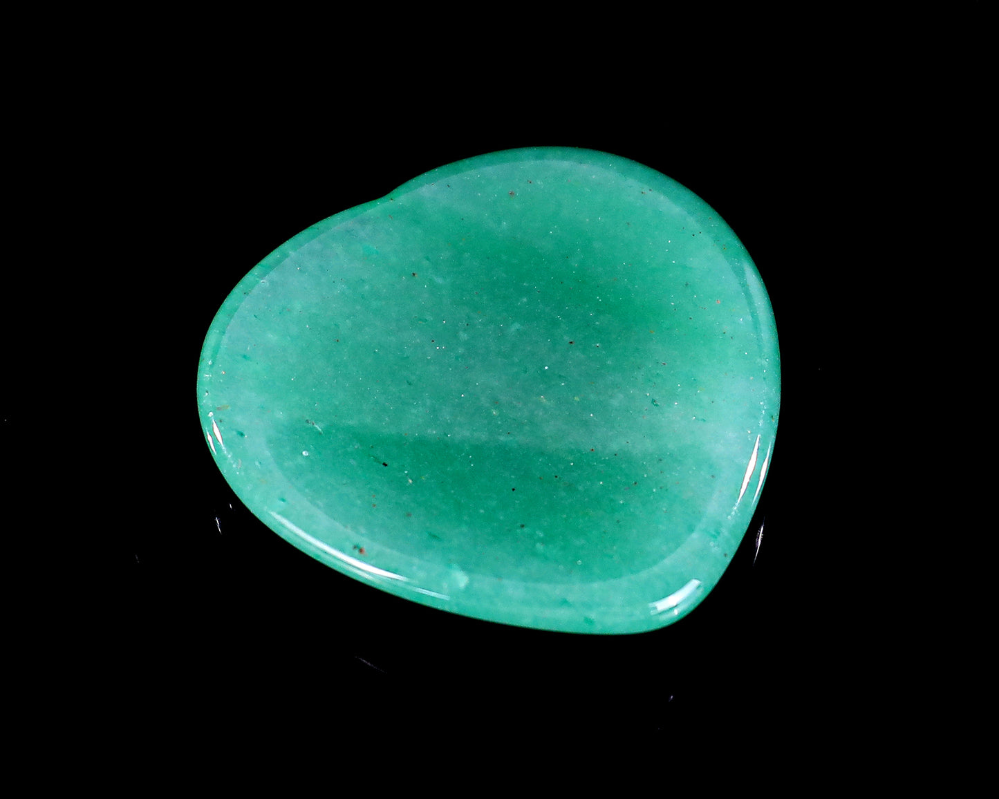 1.5" Green Aventurine Hand Carved Crystal Heart Shape Worry Stone,Massage Tool