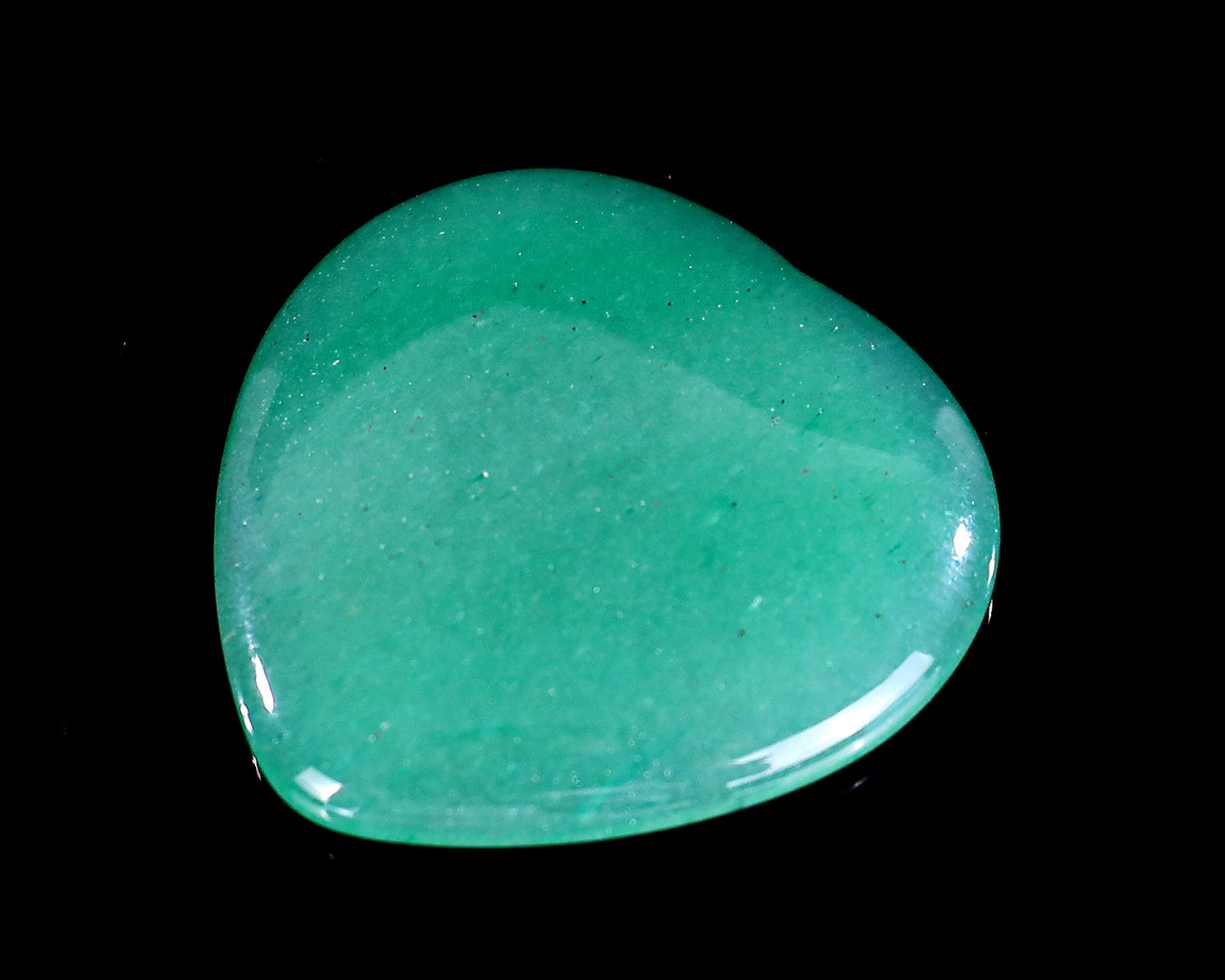 1.5" Green Aventurine Hand Carved Crystal Heart Shape Worry Stone,Massage Tool